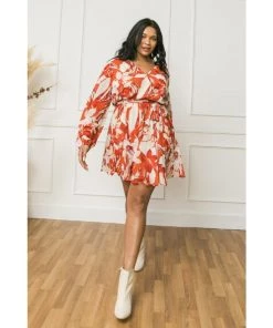 Ms. Meri Mak Acadia Plus Size Floral Mini Dress New Arrivals