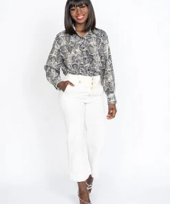 Ms.Meri Mak Camille Blouse