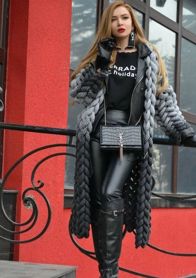 Ms.Meri Mak Jolie Knit Cardigan