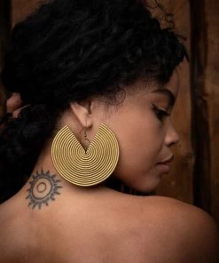 Ms. Meri Mak Emmanuelle Spiral Earrings Hand-Made Accessories