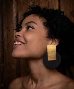 Ms.Meri Mak Evony Gold + Black Earrings