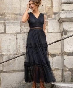 CHOKLATE PARIS Aali Tiered Tulle Midi Dress