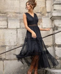 CHOKLATE PARIS Aali Tiered Tulle Midi Dress