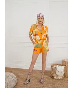 Hilary MacMillan Cai Hawaiian Print Short Sleeve Blouse